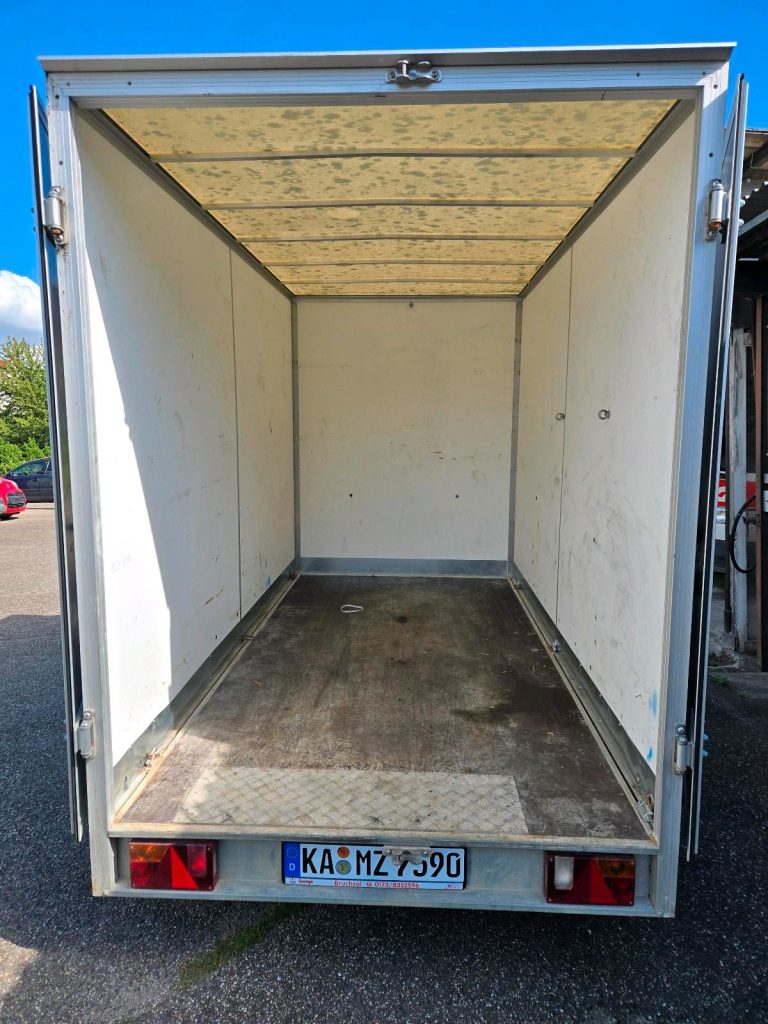 Wir helfen bei Auswahl und Fragen